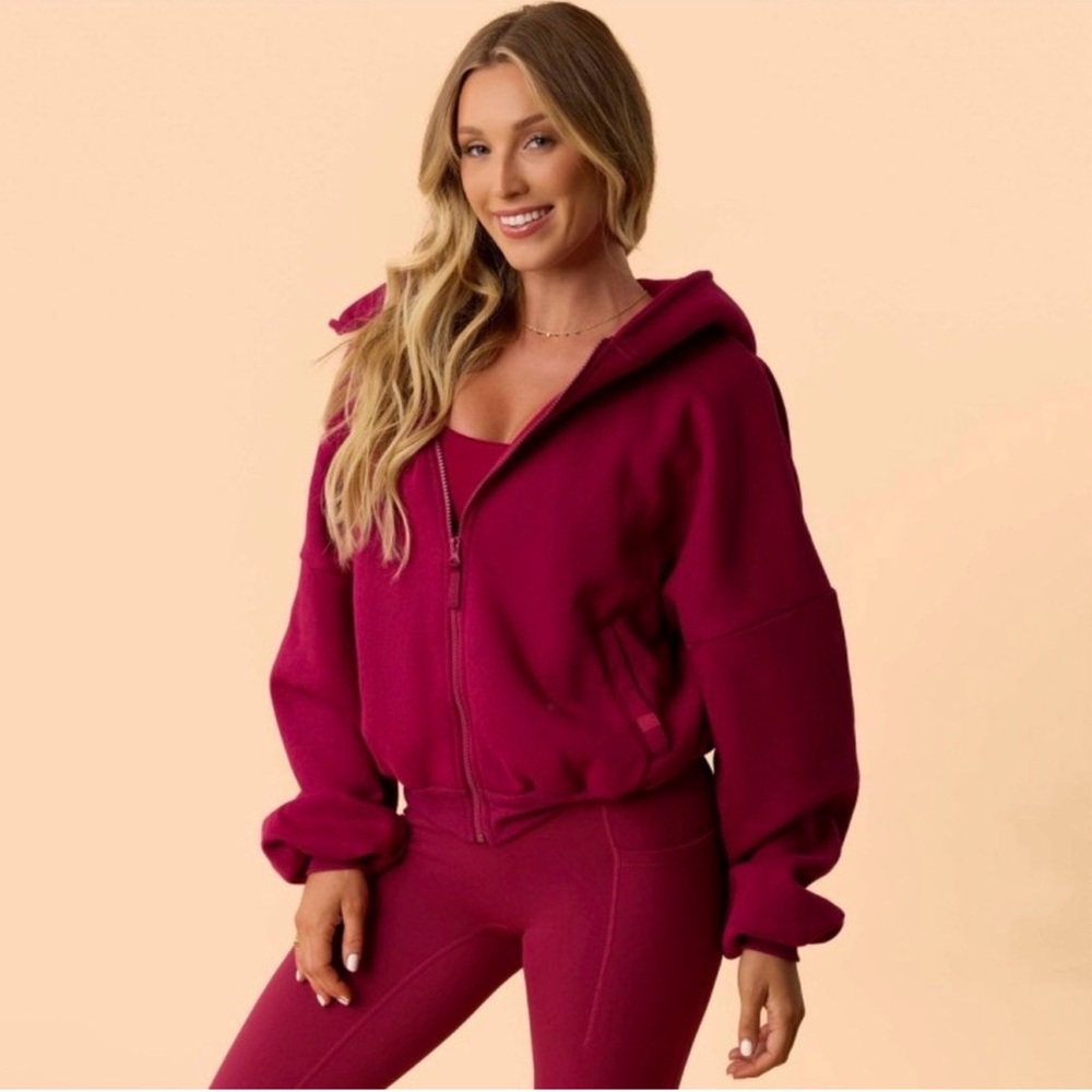 Blogilates- Marshmallow Full Zip Hooded Sweatshirt - Burgundy/Berry